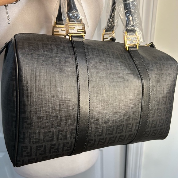 FENDI Baulotto Forever Zucchino brand new rare bag in gray and black top… - Picture 3 of 16